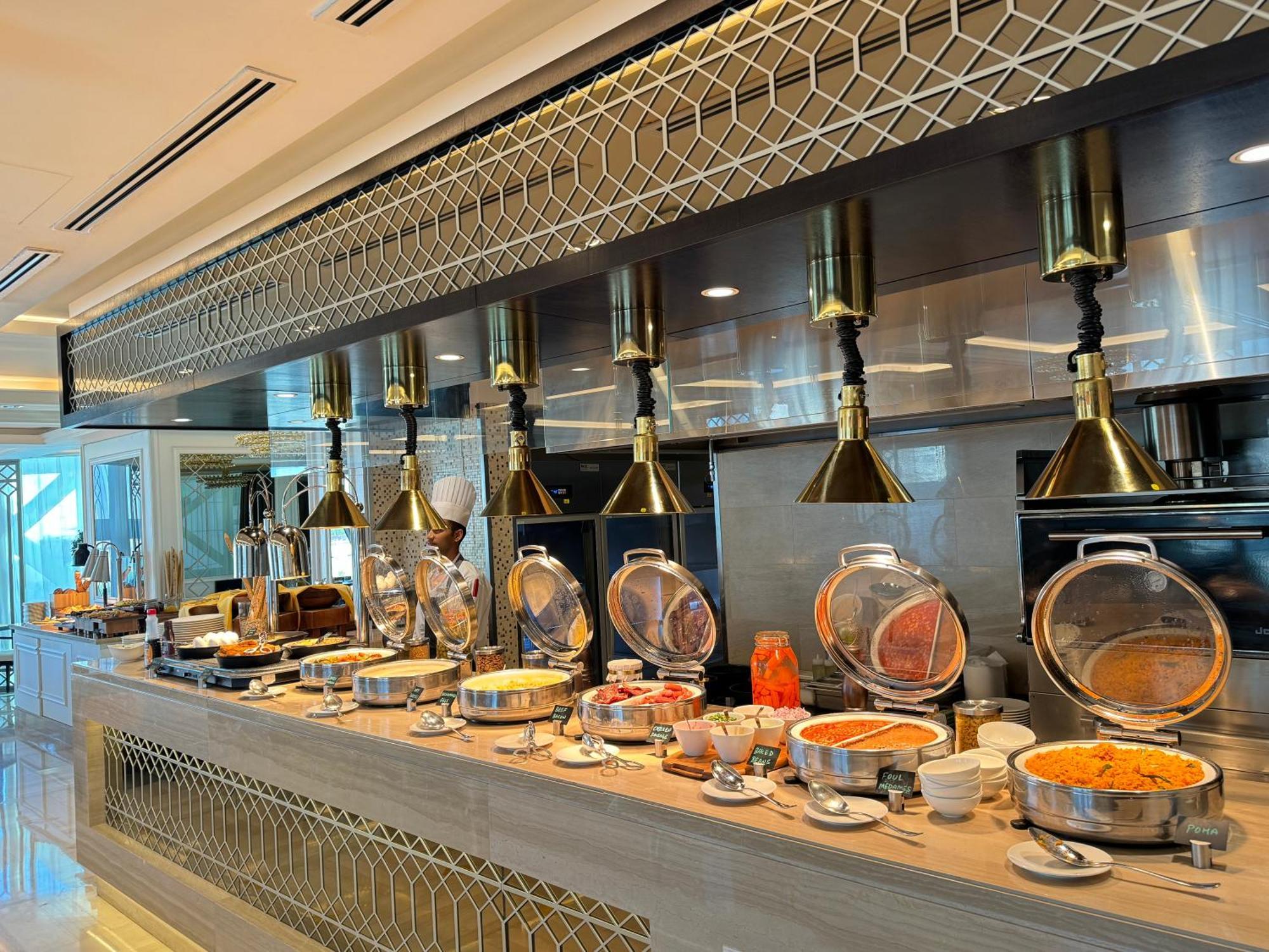 Shaza Doha Hotel Ngoại thất bức ảnh A buffet at a hotel