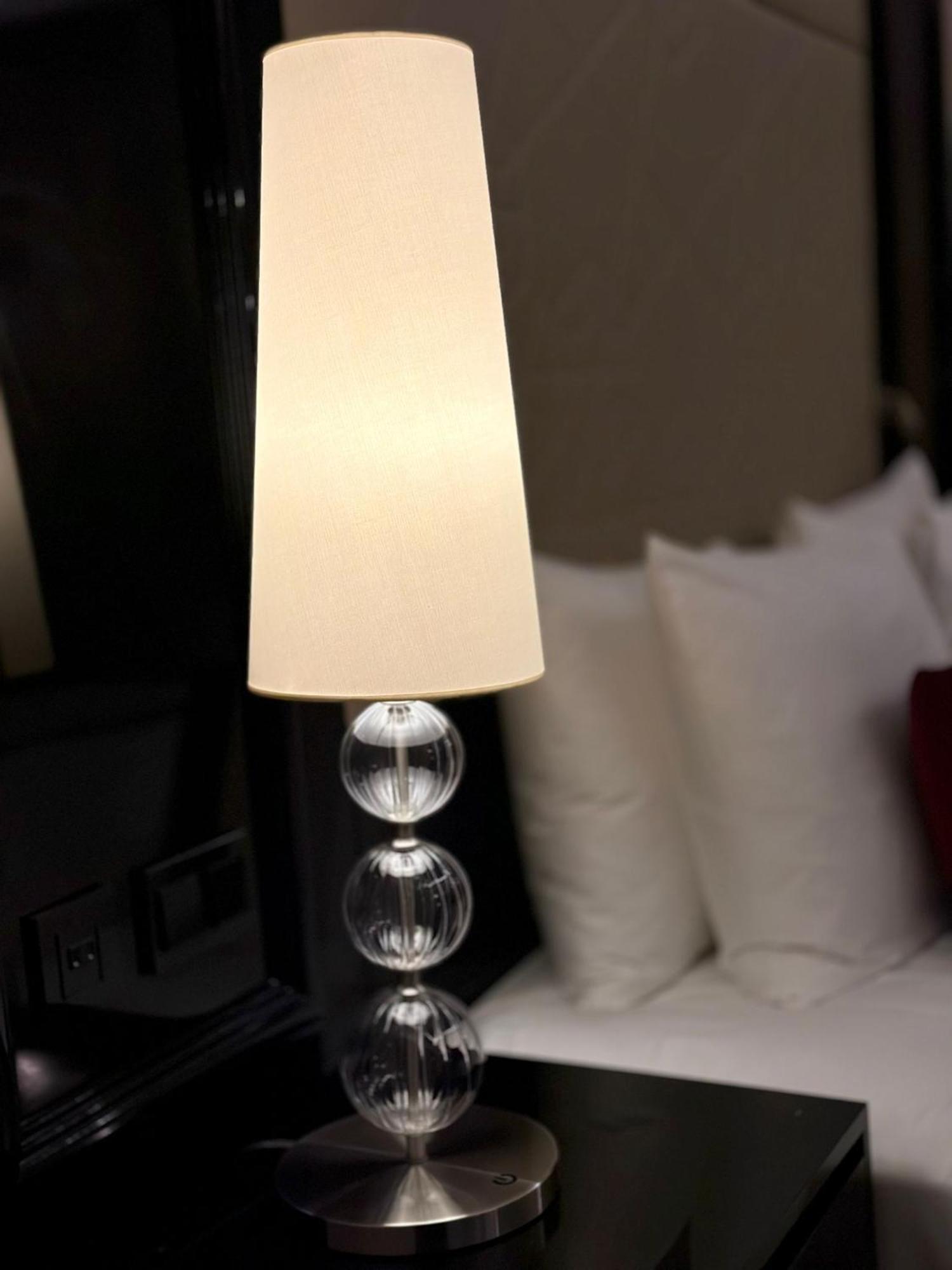Shaza Doha Hotel Ngoại thất bức ảnh A lampshade